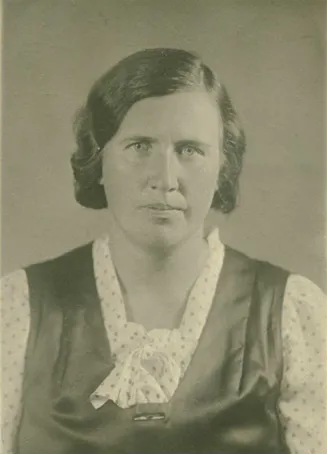 Ирина Павловна Заруцкая (1908 — 1990) Ирина Павловна Заруцкая (1908 — 1990)